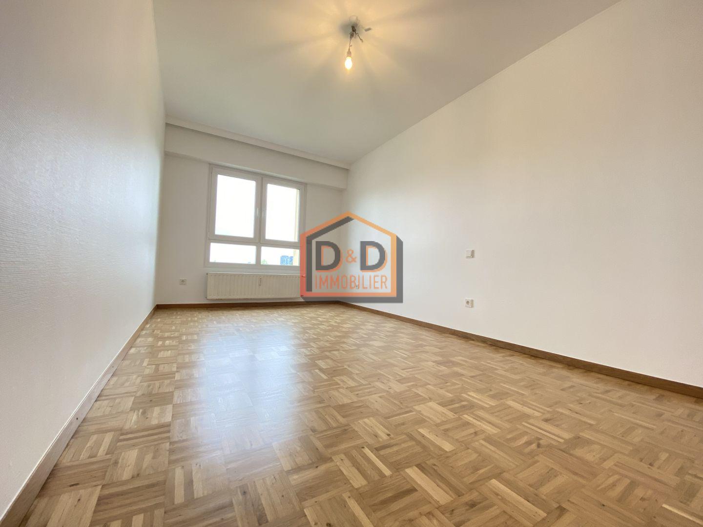 Appartement à Howald, 100 m², 2 chambres, 1 salle de bain, 1 garage, 1 700 €/mois