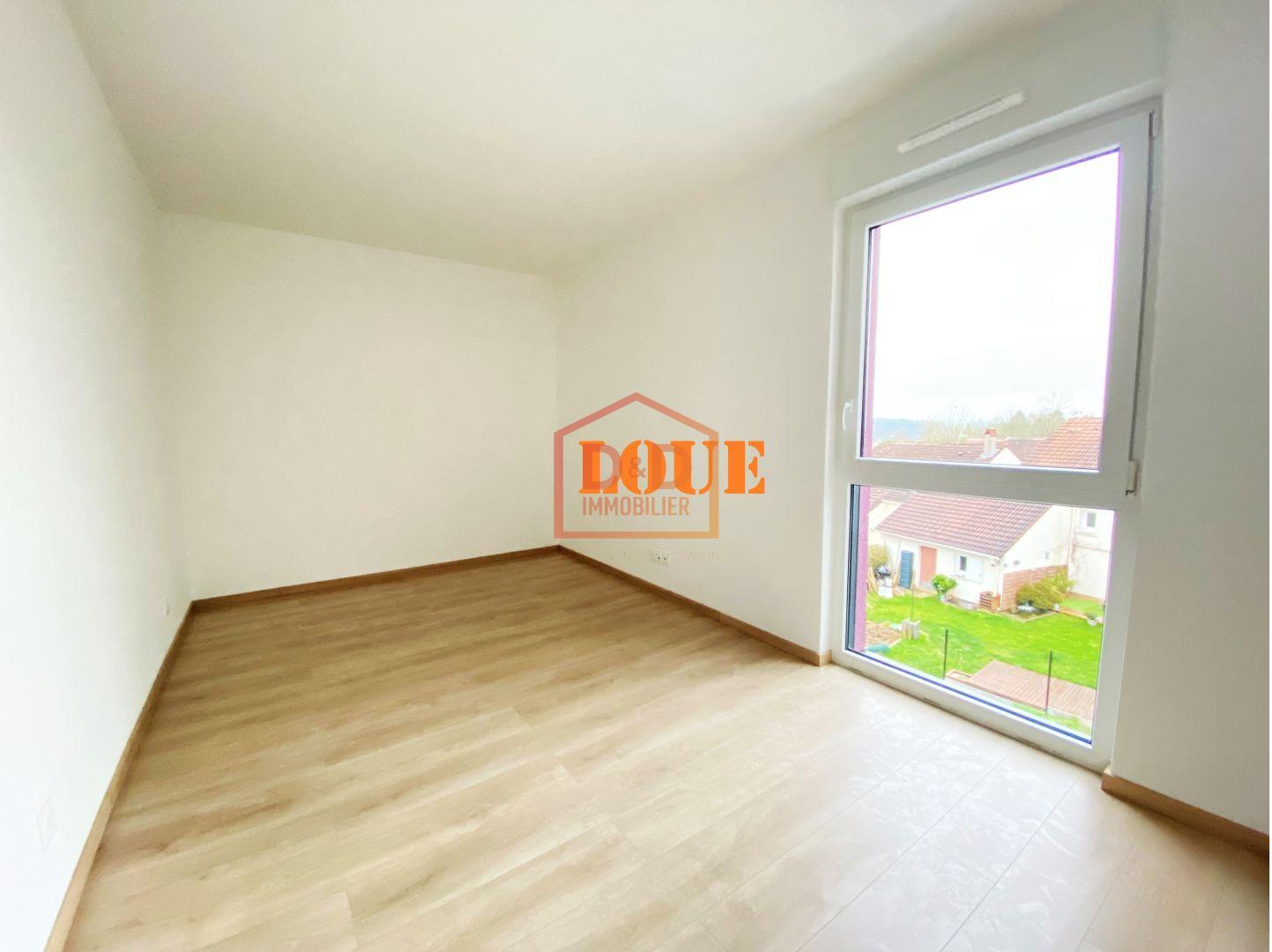 Appartement à mondorff, 70,79 m², 2 chambres, 1 salle de bain, 1 300 €/mois