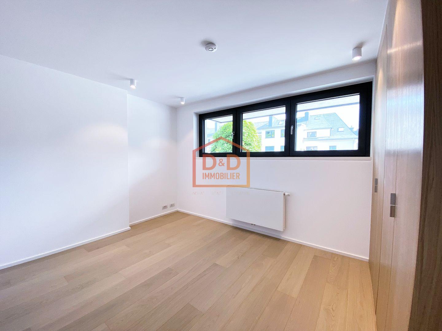 Appartement à Luxembourg-Belair, 103 m², 2 chambres, 1 salle de bain, 2 900 €/mois